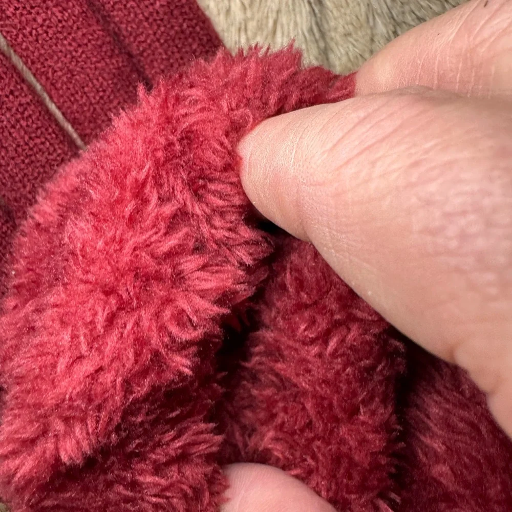 Fleece Lined Touchscreen Gloves - Burgundy